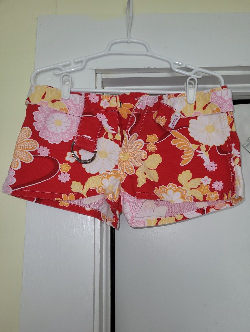 Vintage Abercrombie An Fitch Floral Red Women's Cotton Shorts W/ Belt,  Low Rise